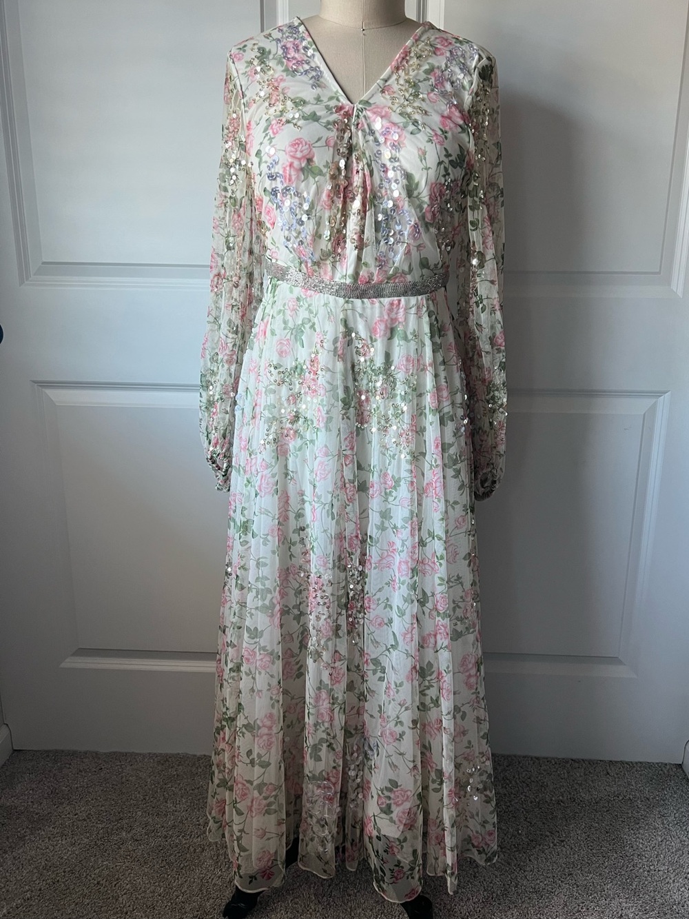 Mac Duggal Pink Floral Sequin Long-Sleeve Maxi Dress